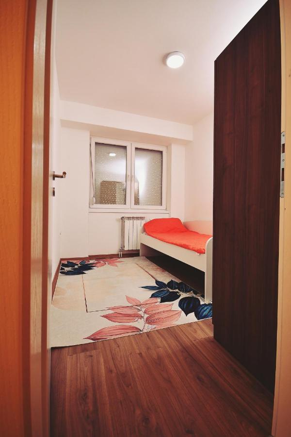 Skopje Apartments Near Central Bus Station Jk Apartments Bagian luar foto